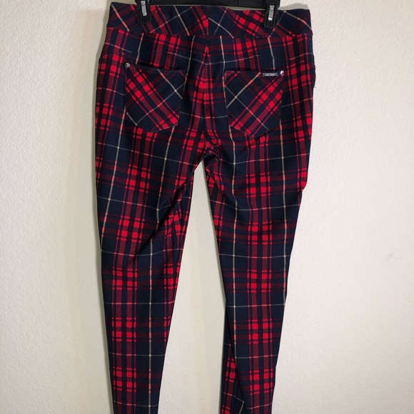 Nygård Luxe Plaid Leggings - Picture 5 of 7